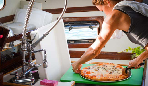 pizza-boat 1